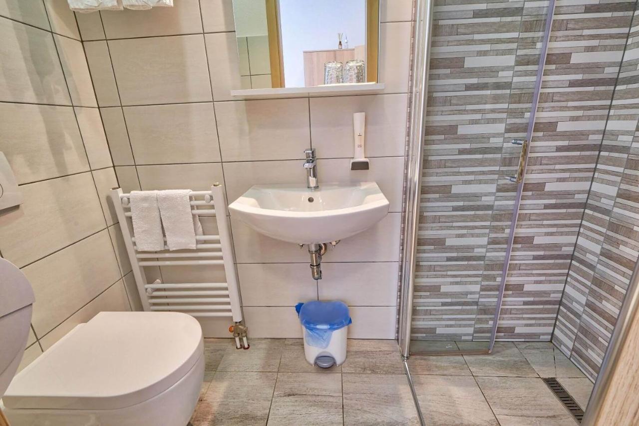 Prenocisca Miklavcic Otel Nova Vas  Dış mekan fotoğraf
